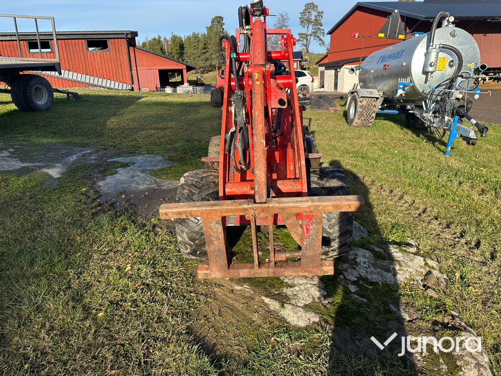 Minilastare - Schäffer 222 - Valet de ferme: photos 4 Minilastare - Schäffer 222 - Valet de ferme: photos 4