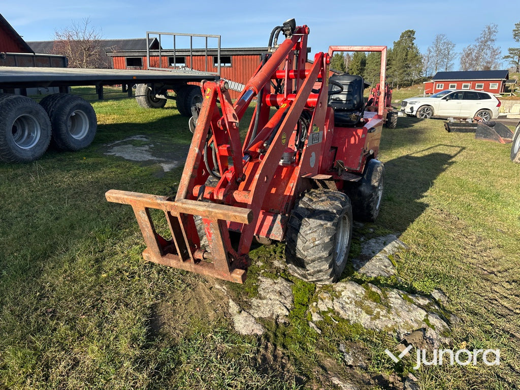 Minilastare - Schäffer 222 - Valet de ferme: photos 2 Minilastare - Schäffer 222 - Valet de ferme: photos 2