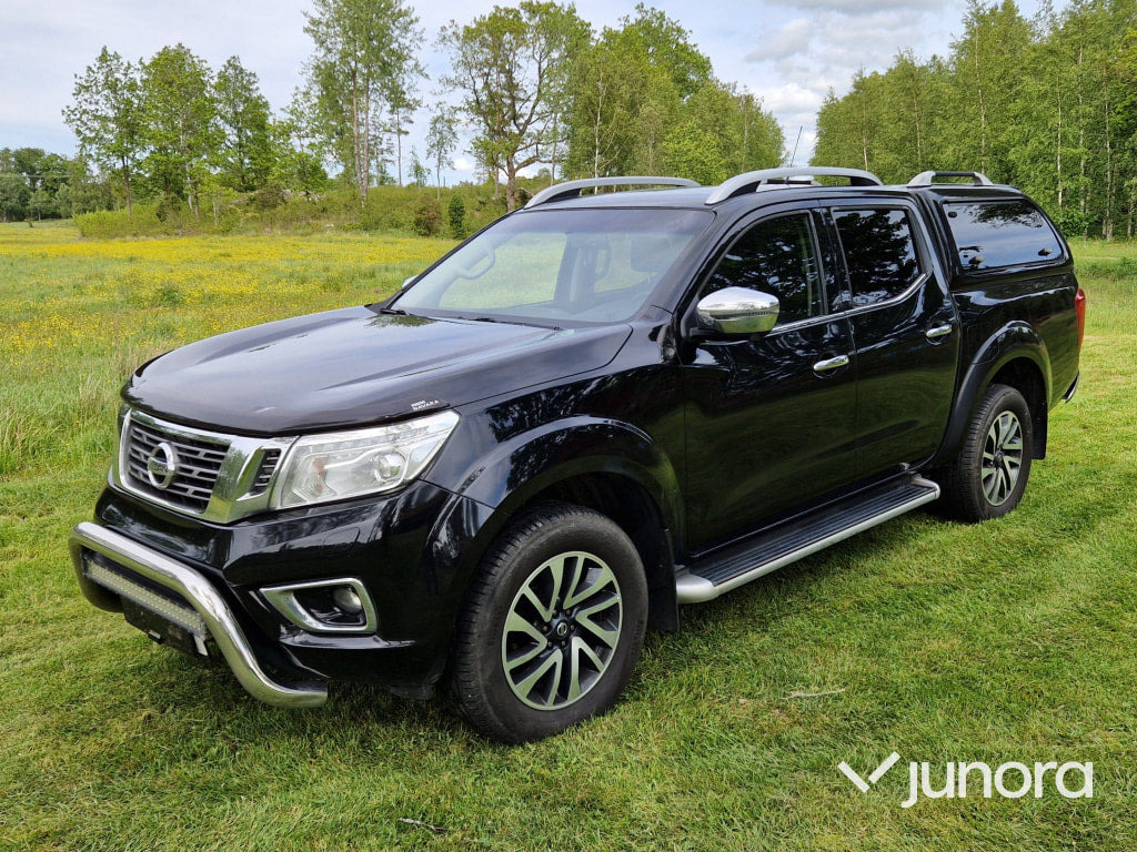 Nissan Navara Pickup - Pick-up: photos 1 Nissan Navara Pickup - Pick-up: photos 1