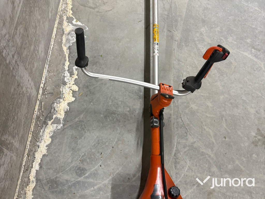 Motofaucheuse Röjsåg - Husqvarna, 545FX, 4st: photos 7 Motofaucheuse Röjsåg - Husqvarna, 545FX, 4st: photos 7