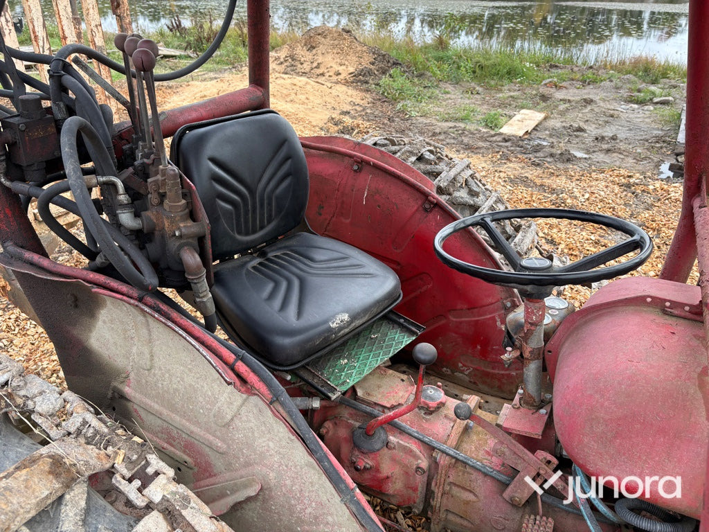 Tracteur forestier Skogstraktor ÖSA-48 ”Volvo BM 400 Buster”: photos 22