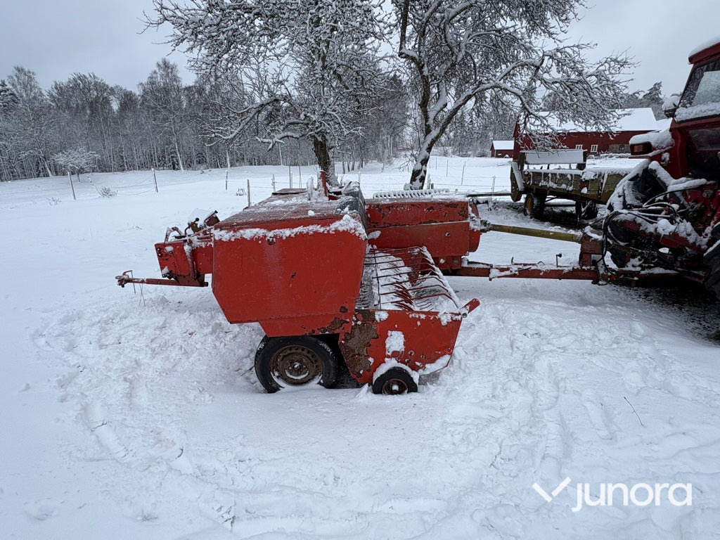 Småbalspress - Fahr HD460 - Presse à balles cubiques: photos 2 Småbalspress - Fahr HD460 - Presse à balles cubiques: photos 2
