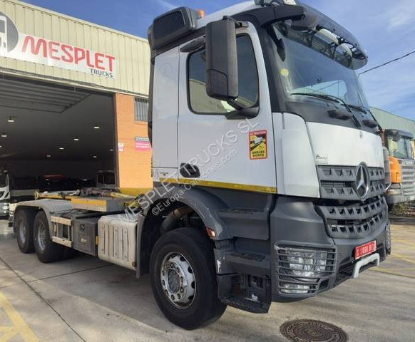 Mercedes Arocs 2645 K - Camion ampliroll: photos 2 Mercedes Arocs 2645 K - Camion ampliroll: photos 2