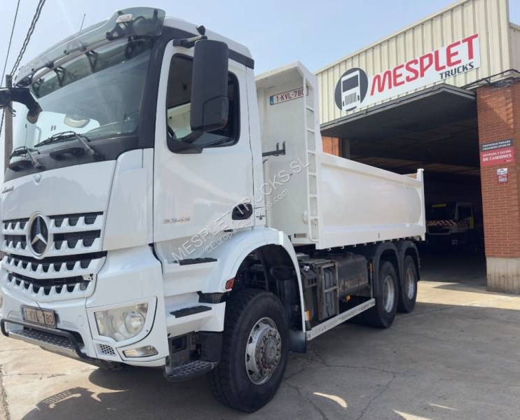 Mercedes Arocs 3345 AK - Camion benne, Tombereau: photos 1 Mercedes Arocs 3345 AK - Camion benne, Tombereau: photos 1