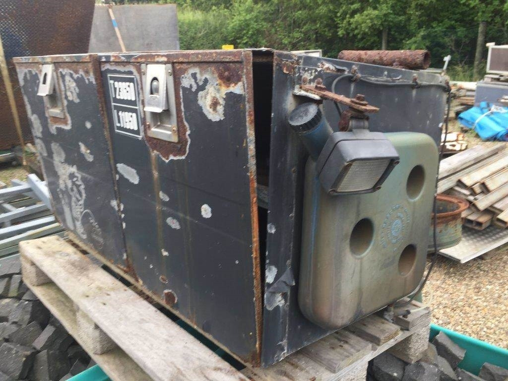 AKA-Danbox Værktøjskasse L 1200 x H 620 x D 650 mm - Outil/ Équipement: photos 3 AKA-Danbox Værktøjskasse L 1200 x H 620 x D 650 mm - Outil/ Équipement: photos 3