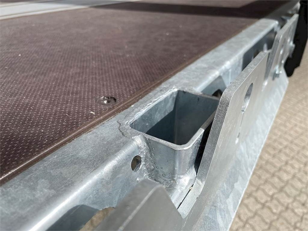 Semi-remorque rideaux coulissants Hangler 3-aks - 2500 kg Zepro lift + Hævetag: photos 11