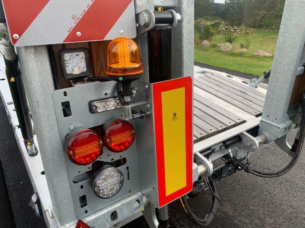 Hangler TPS-H 210 Jumbo-Z - 20 ton hydr. ramper - Remorque porte-engin surbaissée: photos 5 Hangler TPS-H 210 Jumbo-Z - 20 ton hydr. ramper - Remorque porte-engin surbaissée: photos 5