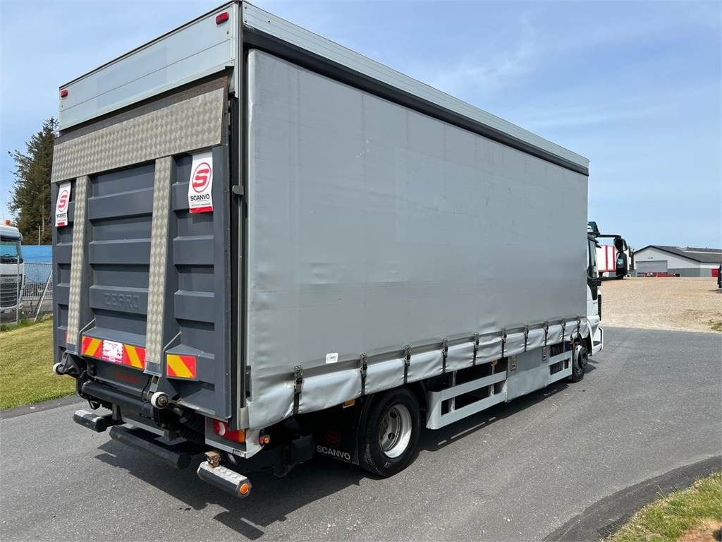 Iveco Eurocargo 8E21P 4x2 - Camion à rideaux coulissants: photos 3 Iveco Eurocargo 8E21P 4x2 - Camion à rideaux coulissants: photos 3
