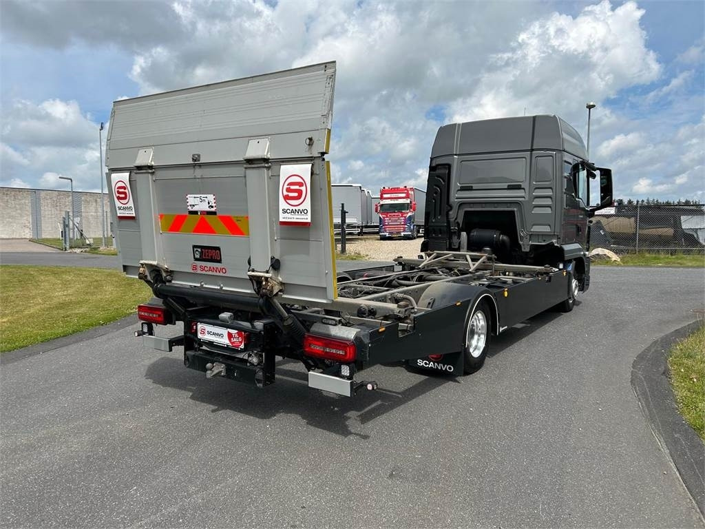 Camion fourgon MAN TGL 8-220 4x2 BL incl. 2 stk veksellad: photos 21