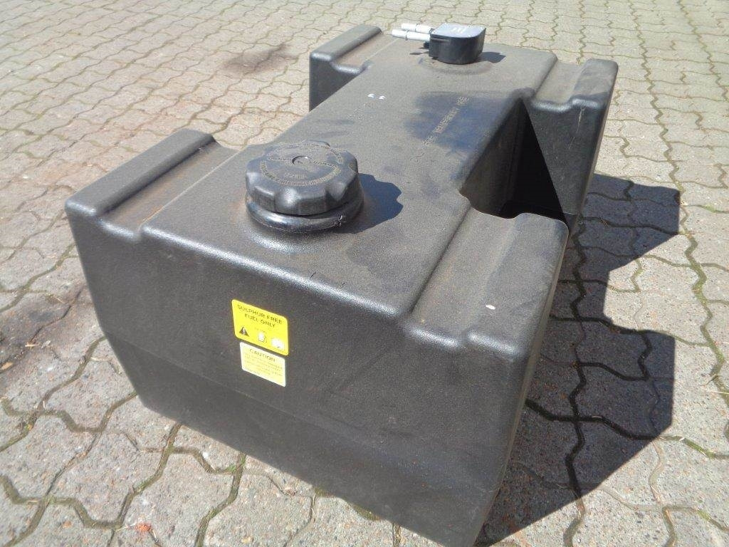 Mercedes-Benz 100 L plast (H formet) Dieseltank - Réservoir de carburant pour Camion: photos 5 Mercedes-Benz 100 L plast (H formet) Dieseltank - Réservoir de carburant pour Camion: photos 5