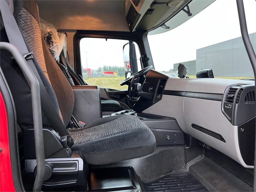 Camion fourgon Mercedes-Benz Antos 1827 LnR: photos 6