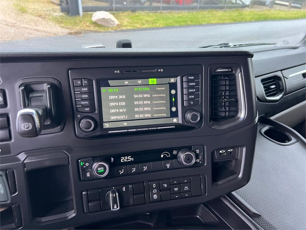 Scania P280 B 4x2 NB - Camion à rideaux coulissants: photos 5 Scania P280 B 4x2 NB - Camion à rideaux coulissants: photos 5