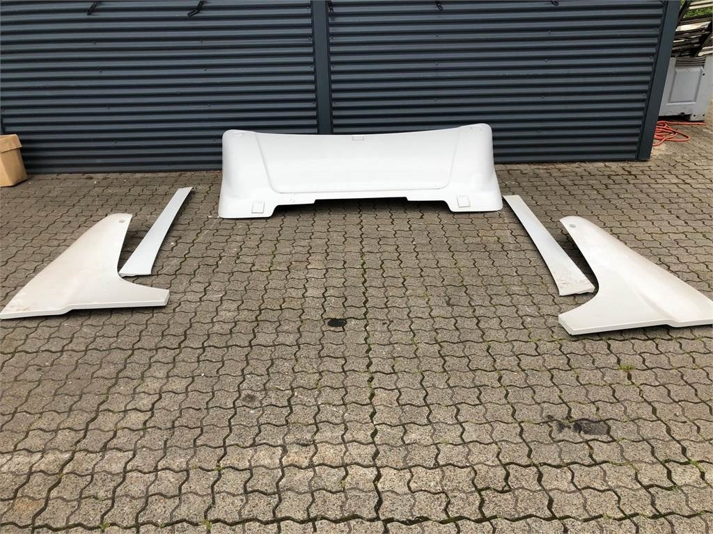 Scania Spoilersæt CR19 Highline - Aérodynamique/ Spoilers pour Camion: photos 3 Scania Spoilersæt CR19 Highline - Aérodynamique/ Spoilers pour Camion: photos 3