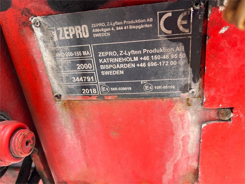 Zepro ZAHD 200-155 MA - 2500mm stålplade - Hayon élévateur: photos 4 Zepro ZAHD 200-155 MA - 2500mm stålplade - Hayon élévateur: photos 4