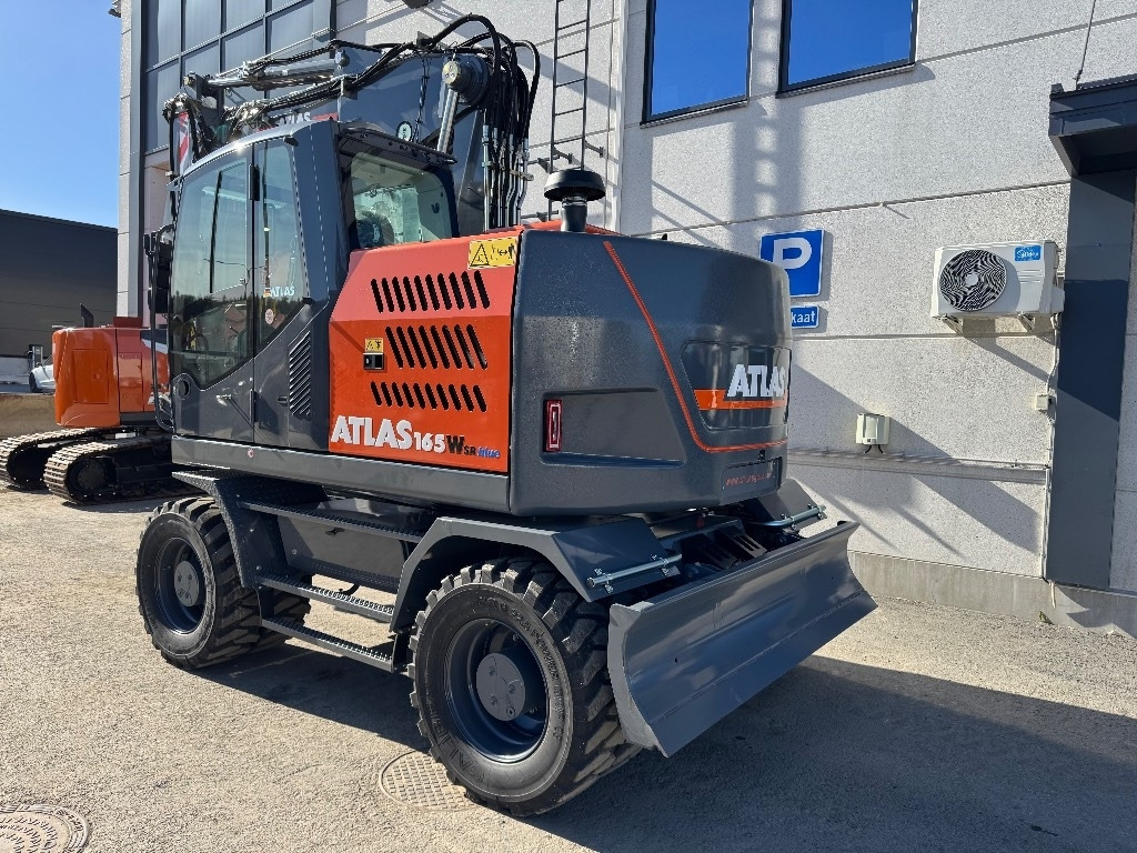 Atlas 165 Wsr, UUTUUS, LYHYTPERÄKONE, HETI TOIMITUKSEEN  - Pelle sur pneus: photos 3 Atlas 165 Wsr, UUTUUS, LYHYTPERÄKONE, HETI TOIMITUKSEEN  - Pelle sur pneus: photos 3