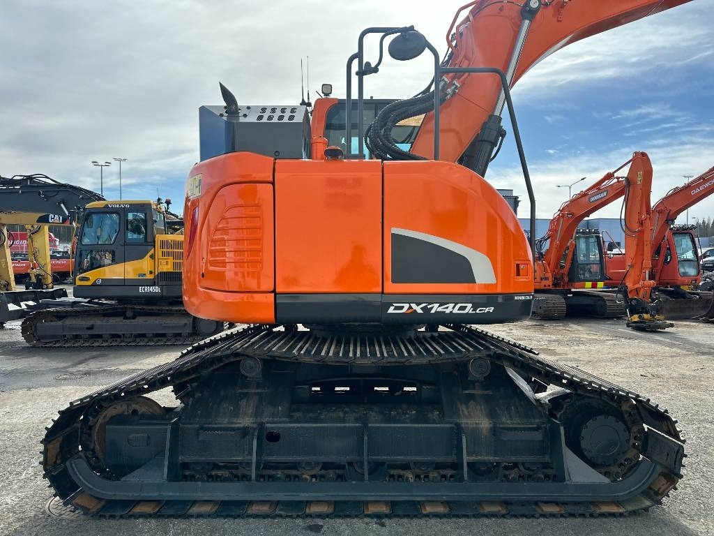 Doosan DX 140 LCR-5 metsäalusta - Pelle sur chenille: photos 5 Doosan DX 140 LCR-5 metsäalusta - Pelle sur chenille: photos 5