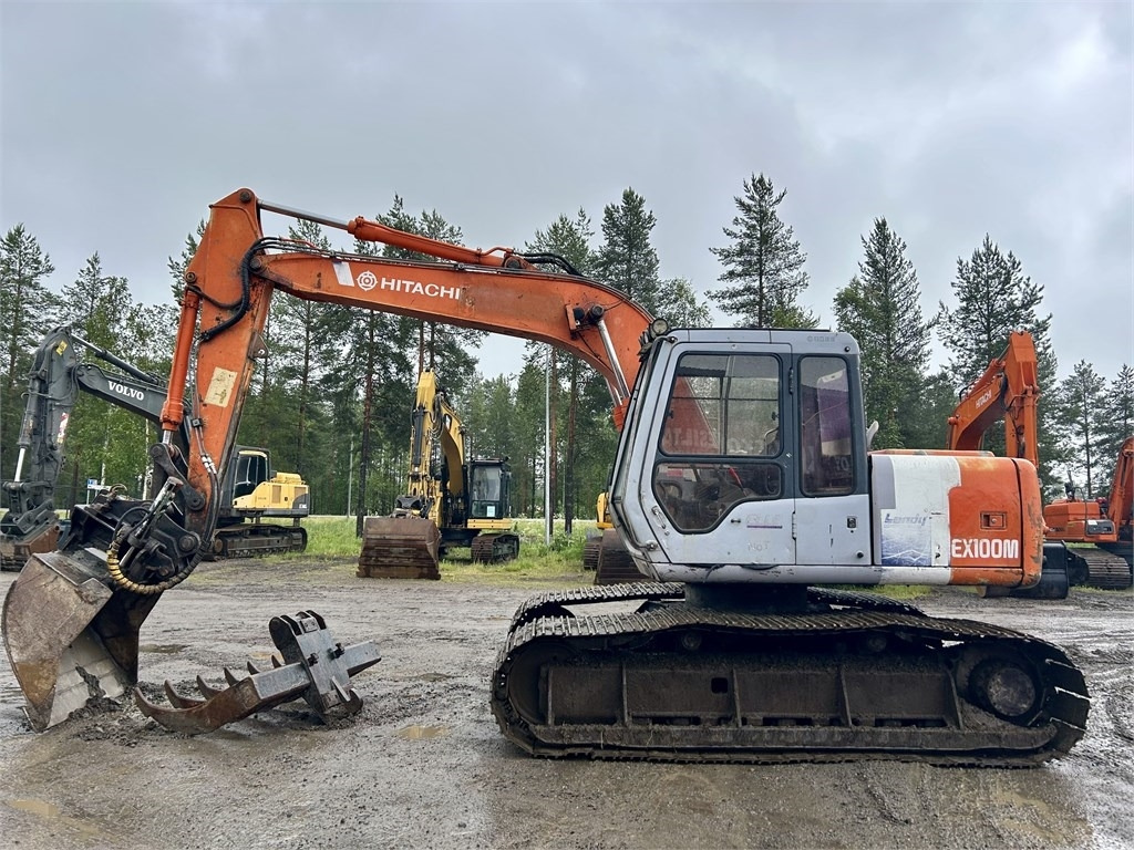 Hitachi MYYTY!!SOLD! EX100M-2 - Pelle sur chenille: photos 1 Hitachi MYYTY!!SOLD! EX100M-2 - Pelle sur chenille: photos 1