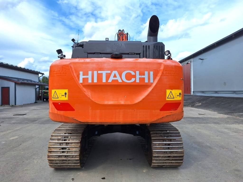 Hitachi ZX160LC-6 PYÖRITTÄJÄLLÄ - Pelle sur chenille: photos 3 Hitachi ZX160LC-6 PYÖRITTÄJÄLLÄ - Pelle sur chenille: photos 3