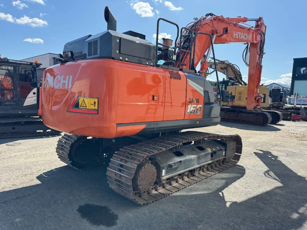 Hitachi ZX160LC-7 - Pelle sur chenille: photos 5 Hitachi ZX160LC-7 - Pelle sur chenille: photos 5