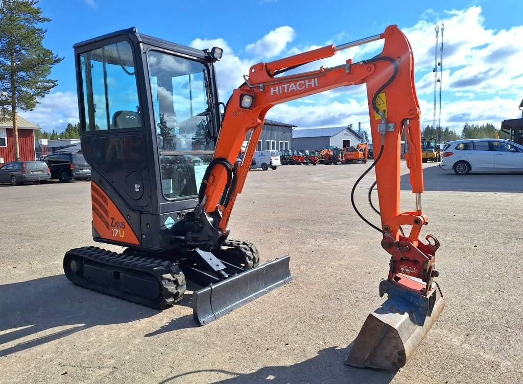 Hitachi ZX17U-2 KALLISTAJA+4-KAUHAA  - Mini pelle: photos 5 Hitachi ZX17U-2 KALLISTAJA+4-KAUHAA  - Mini pelle: photos 5