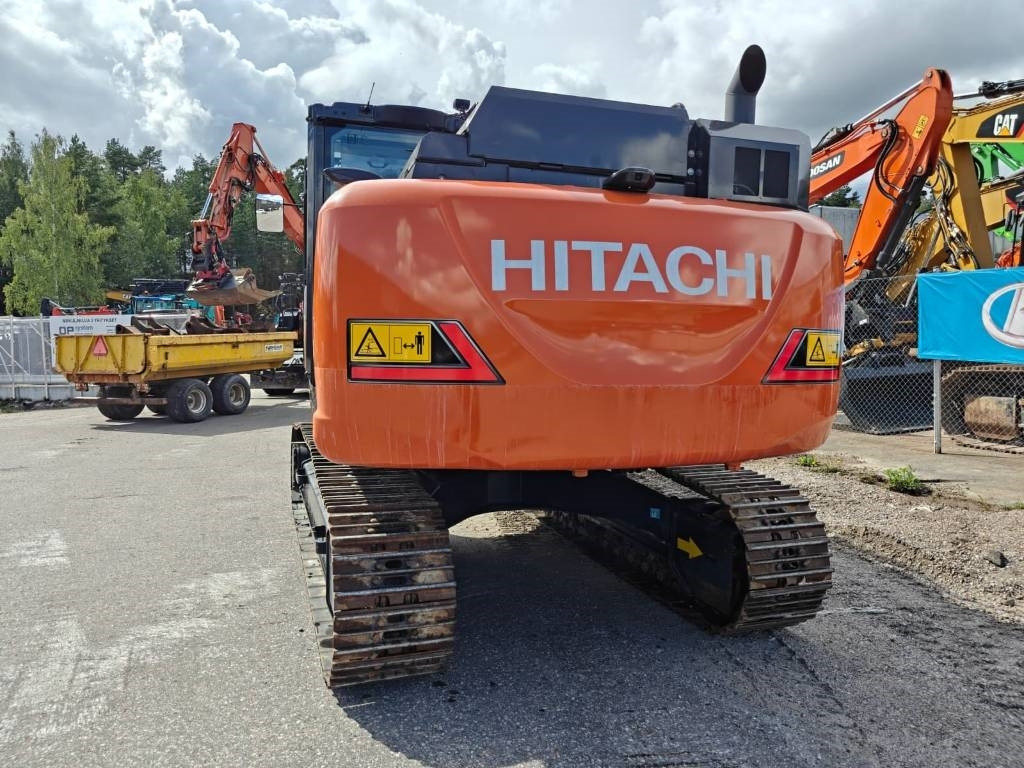 Hitachi ZX180LCN-7  - Pelle sur chenille: photos 4 Hitachi ZX180LCN-7  - Pelle sur chenille: photos 4