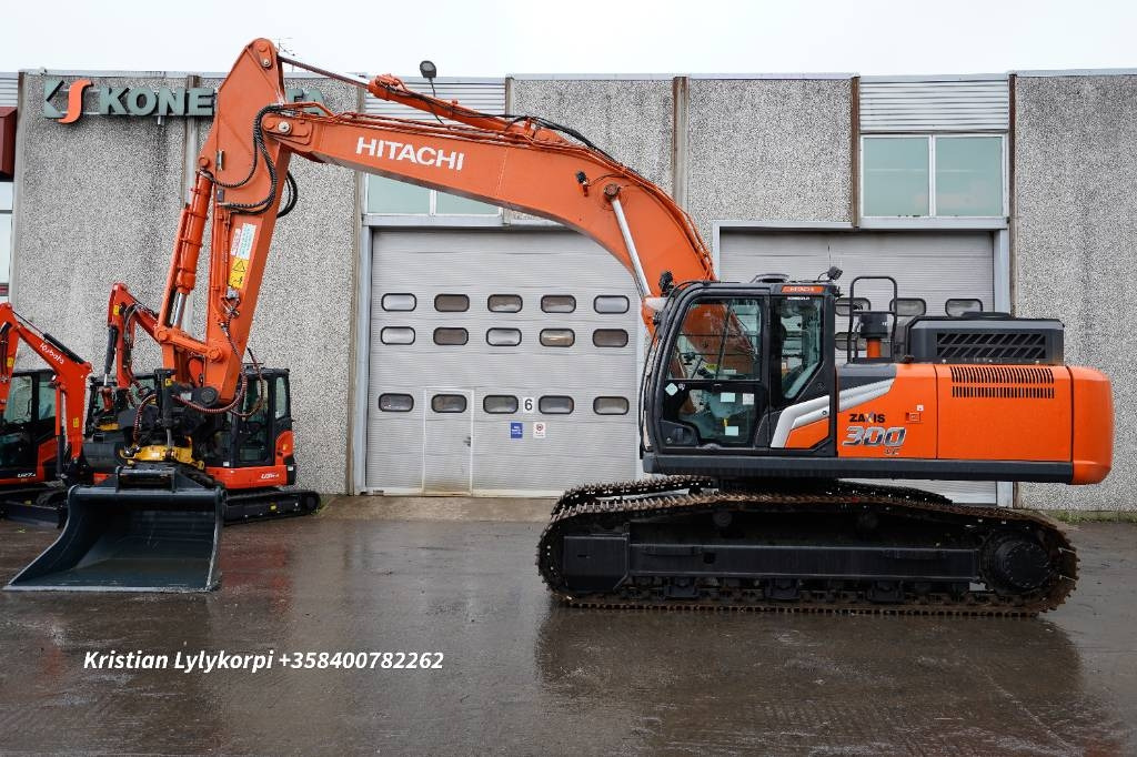 Hitachi ZX300LC-7 ENGCONILLA - Pelle sur chenille: photos 1 Hitachi ZX300LC-7 ENGCONILLA - Pelle sur chenille: photos 1