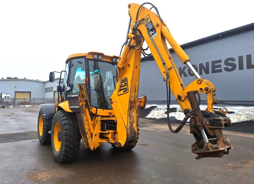 JCB MYYTY! SOLD! 4CN YHDISTELMÄKONE  - Tractopelle: photos 2 JCB MYYTY! SOLD! 4CN YHDISTELMÄKONE  - Tractopelle: photos 2