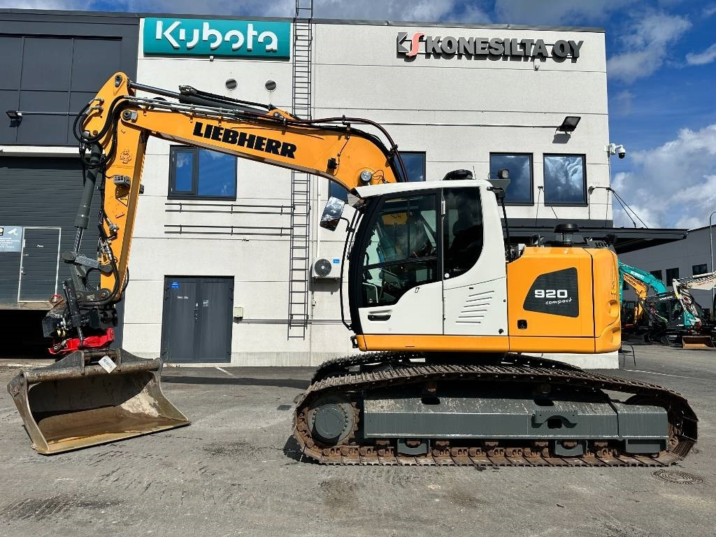 Liebherr R 920 Rototilt - Pelle sur chenille: photos 1 Liebherr R 920 Rototilt - Pelle sur chenille: photos 1