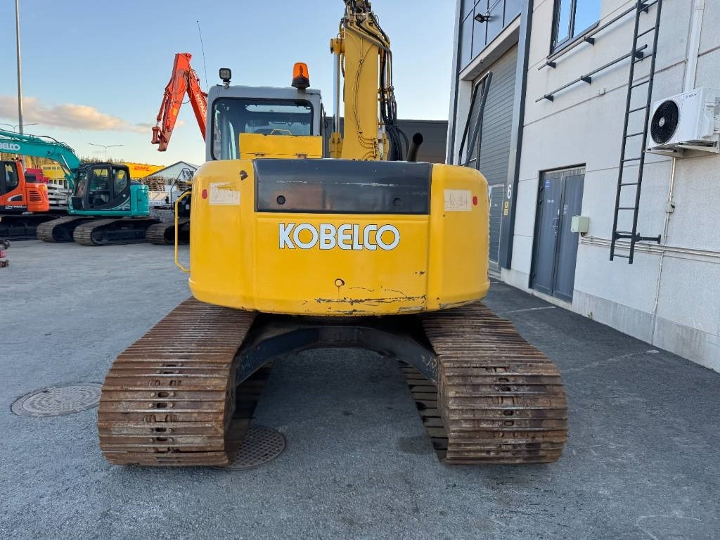 New Holland E 135 SR LC - Pelle sur chenille: photos 4 New Holland E 135 SR LC - Pelle sur chenille: photos 4