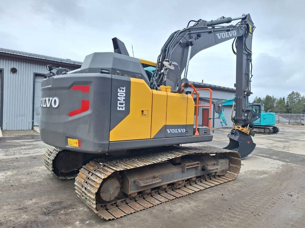 Volvo EC140EL PYÖRITTÄJÄLLÄ  - Pelle sur chenille: photos 4 Volvo EC140EL PYÖRITTÄJÄLLÄ  - Pelle sur chenille: photos 4