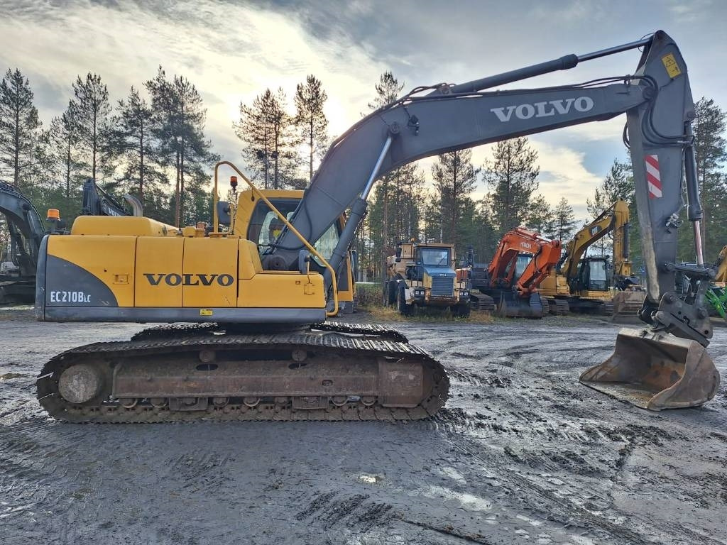 Volvo EC210BLC KALLISTUVA LUISKAKAUHA  - Pelle sur chenille: photos 5 Volvo EC210BLC KALLISTUVA LUISKAKAUHA  - Pelle sur chenille: photos 5