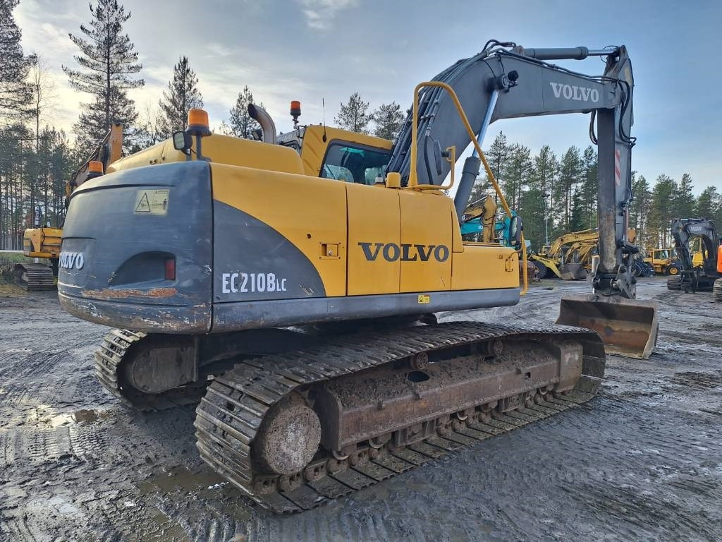 Volvo EC210BLC KALLISTUVA LUISKAKAUHA  - Pelle sur chenille: photos 4 Volvo EC210BLC KALLISTUVA LUISKAKAUHA  - Pelle sur chenille: photos 4