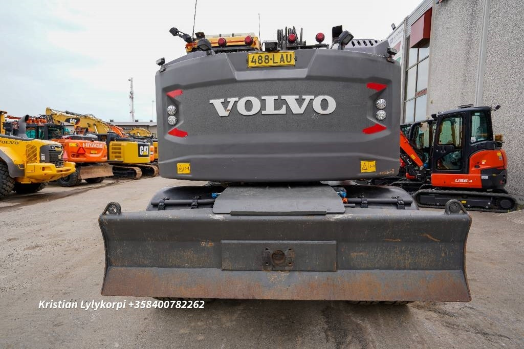 Volvo EWR150E ROTOTILTILLÄ - Pelle sur pneus: photos 4 Volvo EWR150E ROTOTILTILLÄ - Pelle sur pneus: photos 4