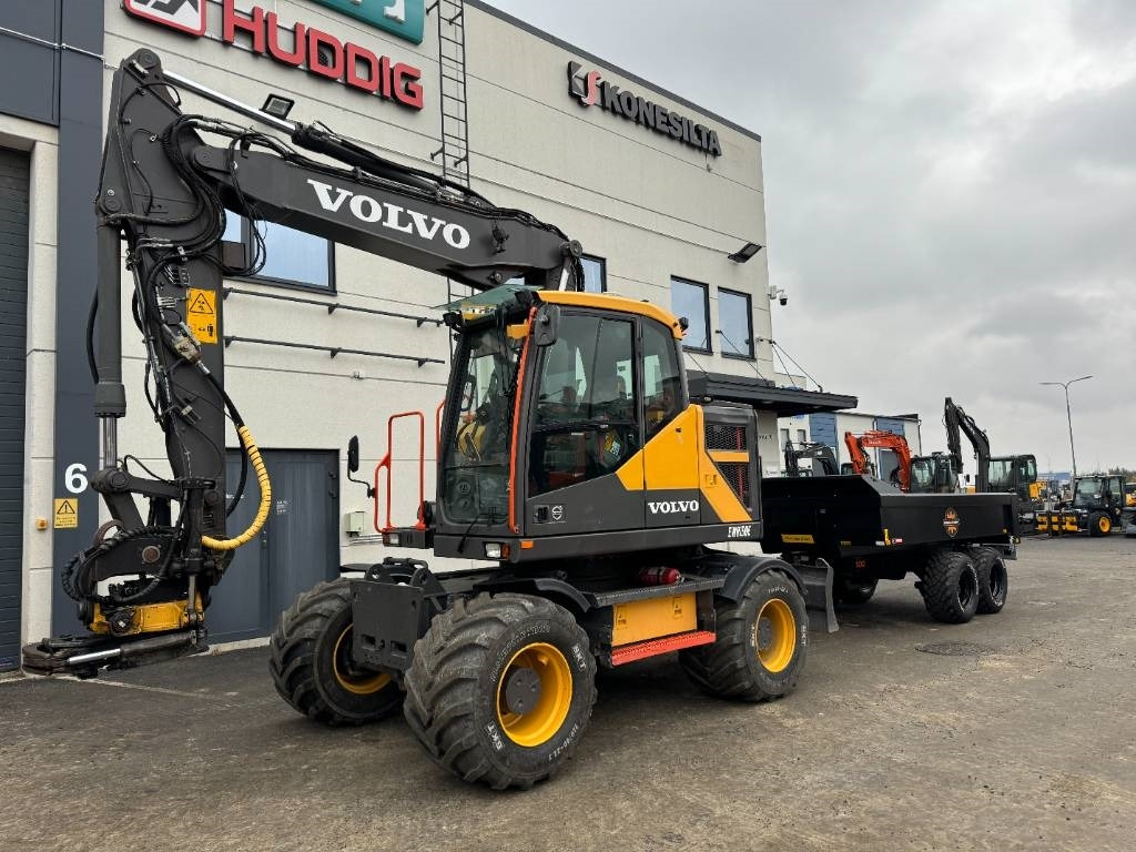 Volvo EWR150E Uusi Palms perävaunu / hieno paketti - Pelle sur pneus: photos 2 Volvo EWR150E Uusi Palms perävaunu / hieno paketti - Pelle sur pneus: photos 2