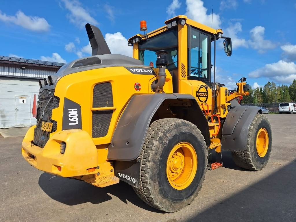 Volvo L60H VÄHÄN AJETTU - Chargeuse sur pneus: photos 4 Volvo L60H VÄHÄN AJETTU - Chargeuse sur pneus: photos 4