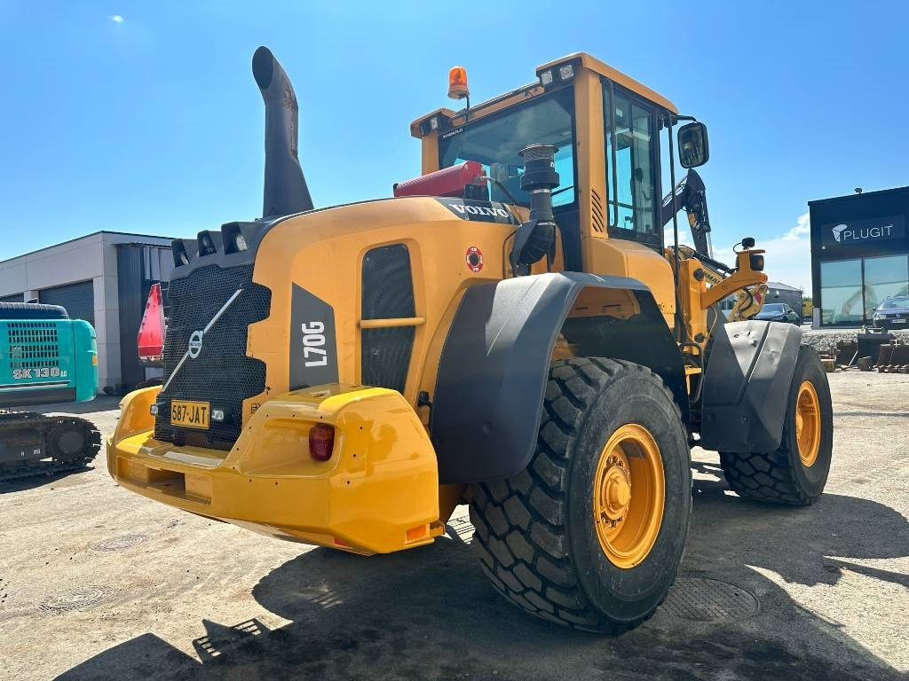 Volvo L70G vipuohjaus, 3' ja 4' hydr - Chargeuse sur pneus: photos 4 Volvo L70G vipuohjaus, 3' ja 4' hydr - Chargeuse sur pneus: photos 4