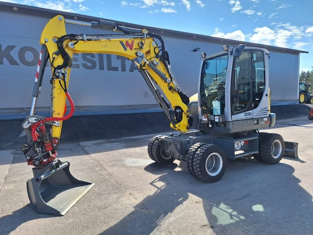 Pelle sur pneus Wacker EW65 PYÖRITTÄJÄLLÄ: photos 8