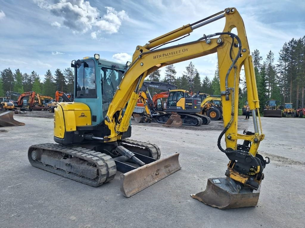 Yanmar MYYTY!!SOLD!!! ViO50U PYÖRITTÄJÄLLÄ - Mini pelle: photos 5 Yanmar MYYTY!!SOLD!!! ViO50U PYÖRITTÄJÄLLÄ - Mini pelle: photos 5