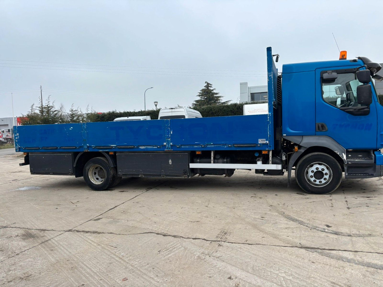 Volvo FL7-240. Pritsche 6.80m. EU5. - Camion plateau: photos 3 Volvo FL7-240. Pritsche 6.80m. EU5. - Camion plateau: photos 3