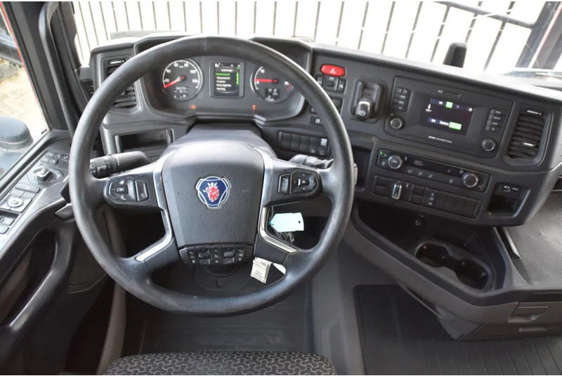 Tracteur routier Scania R410 NGS 4x2NB XT - HYDRAULIC SYSTEM - FULL AIR - RETARDER - 568 TKM - ACC - PTO -: photos 6 Tracteur routier Scania R410 NGS 4x2NB XT - HYDRAULIC SYSTEM - FULL AIR - RETARDER - 568 TKM - ACC - PTO -: photos 6