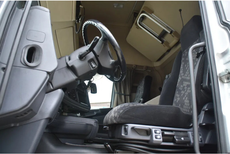 Scania R450 TL 4x2 - SCR ONLY - RETARDER - 832 TKM - PARK. AIRCO - ALCOA'S - XENON - TOP CONDITION - - Tracteur routier: photos 4 Scania R450 TL 4x2 - SCR ONLY - RETARDER - 832 TKM - PARK. AIRCO - ALCOA'S - XENON - TOP CONDITION - - Tracteur routier: photos 4