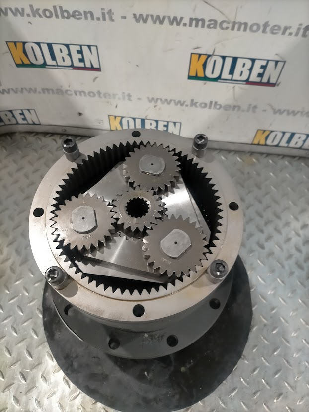 Bonfiglioli CASE CX130 - Moteur de rotation pour Engins de chantier: photos 4 Bonfiglioli CASE CX130 - Moteur de rotation pour Engins de chantier: photos 4