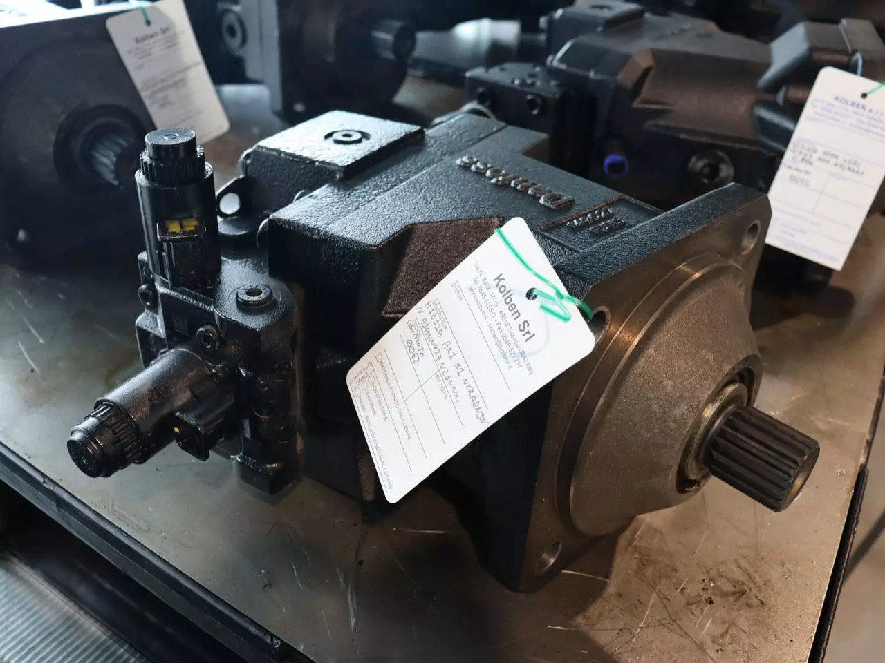 DANFOSS / SAUER H1B110-AK1-K1-NCRADNJNNA10NN027N25NNN - Moteur hydraulique pour Engins de chantier: photos 1 DANFOSS / SAUER H1B110-AK1-K1-NCRADNJNNA10NN027N25NNN - Moteur hydraulique pour Engins de chantier: photos 1