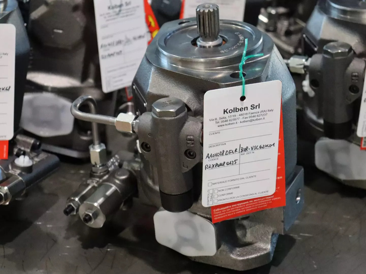 REXROTH A10VO28DFLR/31R-VSC62K01 - Moteur hydraulique pour Engins de chantier: photos 1 REXROTH A10VO28DFLR/31R-VSC62K01 - Moteur hydraulique pour Engins de chantier: photos 1