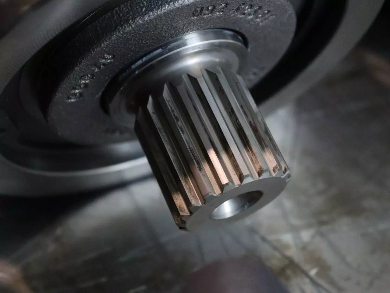 REXROTH A2FM107/61W-VZB010 - Moteur hydraulique pour Engins de chantier: photos 4 REXROTH A2FM107/61W-VZB010 - Moteur hydraulique pour Engins de chantier: photos 4