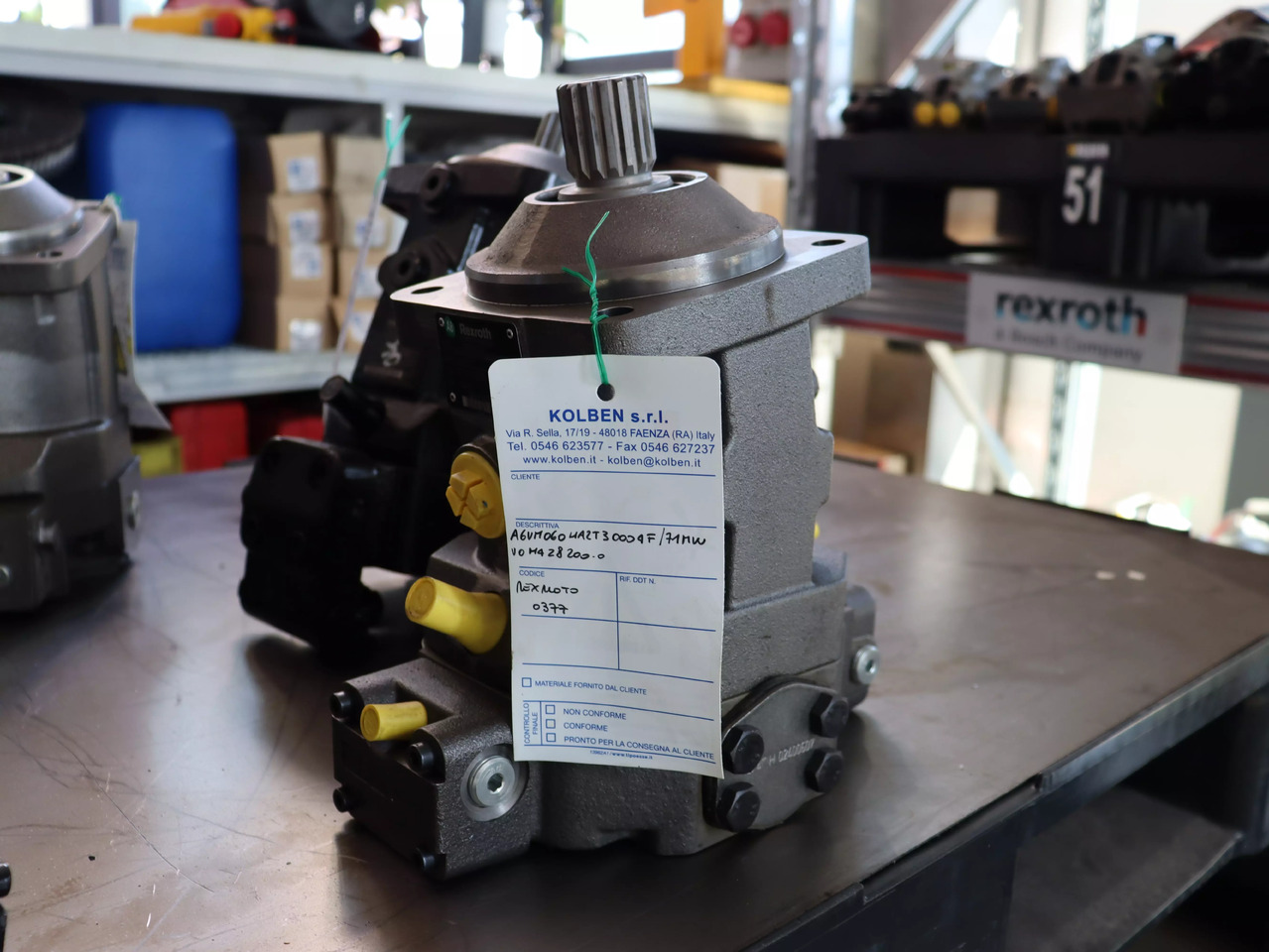REXROTH A6VM060HA2T30004F/71MWV0M4Z8200-0 - Moteur hydraulique pour Engins de chantier: photos 2 REXROTH A6VM060HA2T30004F/71MWV0M4Z8200-0 - Moteur hydraulique pour Engins de chantier: photos 2