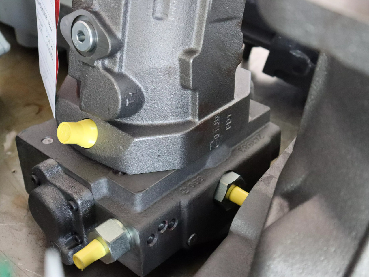 REXROTH A7VO55LRD/63R-NZB01 - Pompe hydraulique pour Engins de chantier: photos 3 REXROTH A7VO55LRD/63R-NZB01 - Pompe hydraulique pour Engins de chantier: photos 3