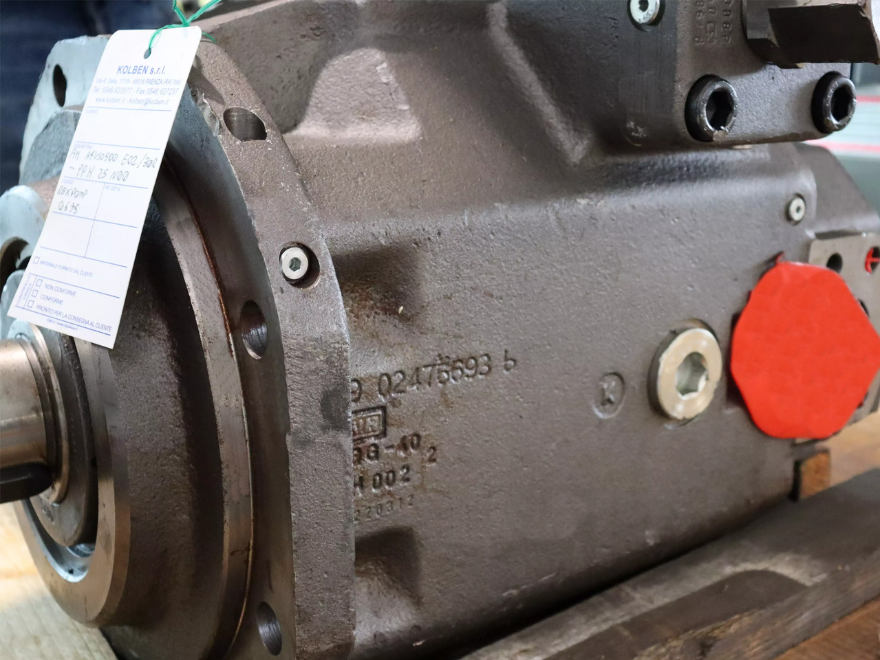 REXROTH AHA4VSO500E02/30R-PPH25N00 - Pompe hydraulique pour Engins de chantier: photos 1 REXROTH AHA4VSO500E02/30R-PPH25N00 - Pompe hydraulique pour Engins de chantier: photos 1