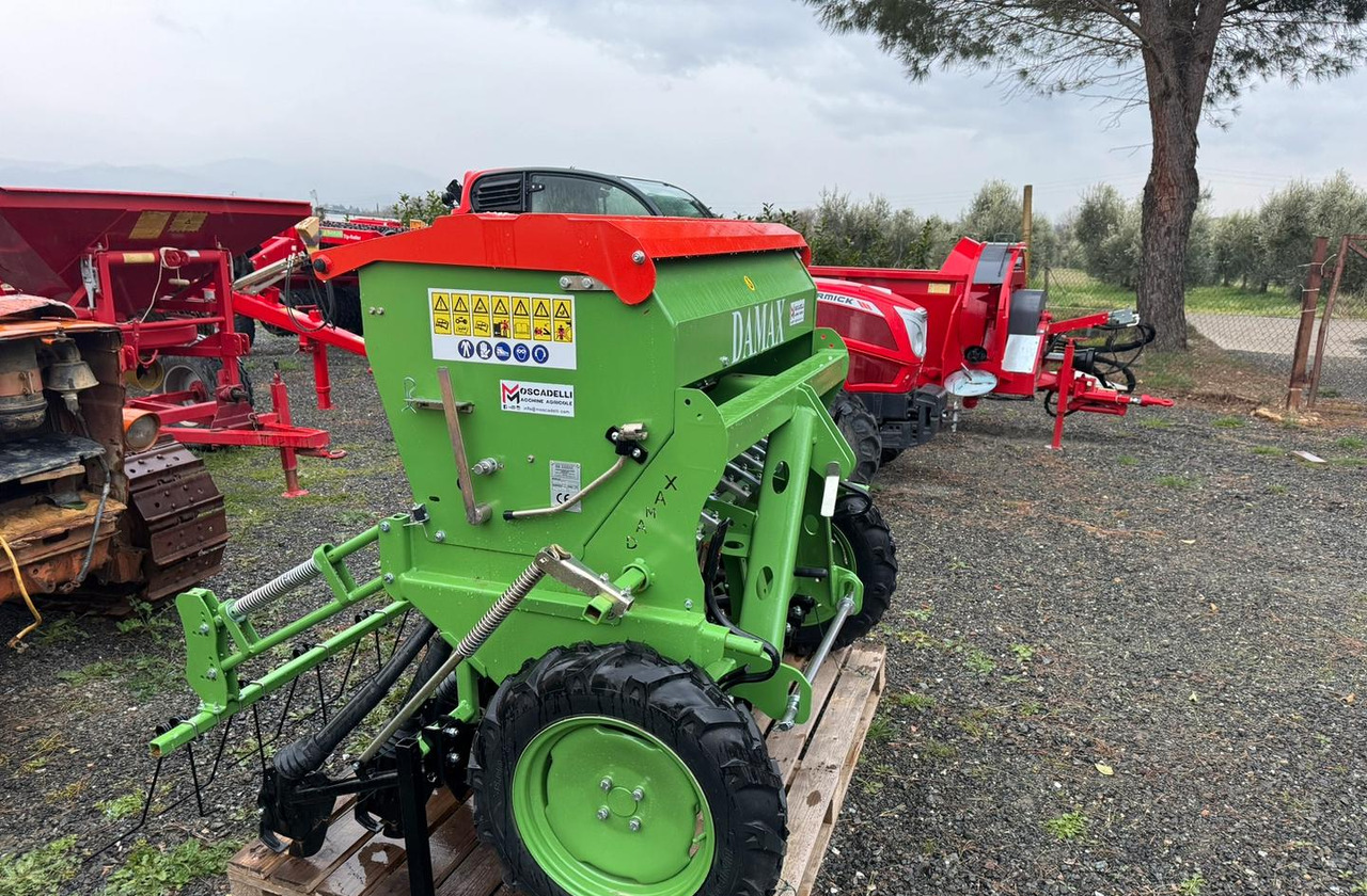 Seminatrice - Semoir: photos 1 Seminatrice - Semoir: photos 1