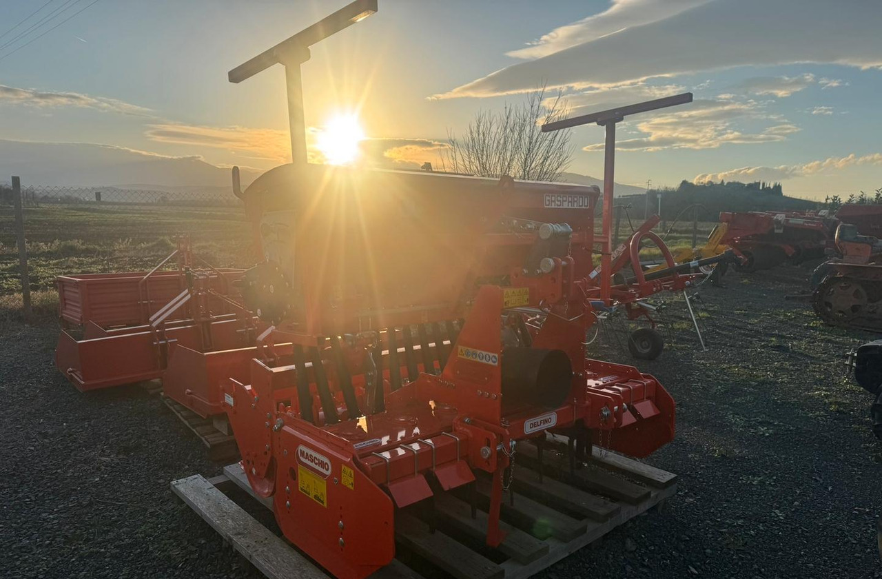 Seminatrice - Semoir: photos 3 Seminatrice - Semoir: photos 3